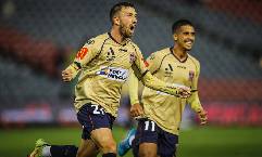 Soi k&egrave;o phạt g&oacute;c Newcastle Jets vs Melbourne City, 16h05 ng&agrave;y 8/2