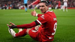 Kh&ocirc;ng phải Jackson hay Nunez, đ&acirc;y mới l&agrave; ng&ocirc;i sao 'ch&acirc;n gỗ' nhất nước Anh