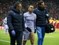 Đội h&igrave;nh ra s&acirc;n ch&iacute;nh thức Eintracht Frankfurt vs Barca, 2h ng&agrave;y 8/4