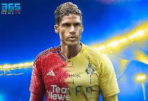 MU nguy cơ mất trụ cột v&agrave;o tay Saudi Arabia