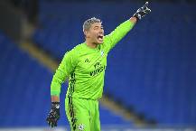 Neil Etheridge l&agrave; ng&ocirc;i sao lớn nhất Philippines m&agrave; tuyển Việt Nam phải d&egrave; chừng