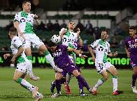 Soi k&egrave;o phạt g&oacute;c Melbourne City vs Perth Glory, 15h45 ng&agrave;y 8/12