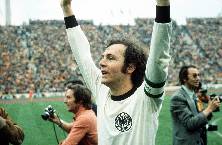 'Ho&agrave;ng đế' Franz Beckenbauer qua đời ở tuổi 78