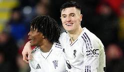 CĐV MU o&aacute;n tr&aacute;ch HLV Amorim v&igrave; k&igrave;m h&atilde;m Sesko