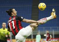 Zlatan Ibrahimovic lập kỳ t&iacute;ch ở tuổi 39