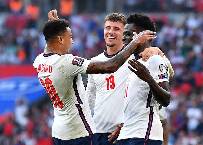 Đội h&igrave;nh ra s&acirc;n ch&iacute;nh thức Ba Lan vs Anh, 1h45 ng&agrave;y 9/9