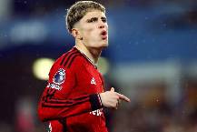 Ganarcho c&oacute; h&agrave;nh động g&acirc;y phẫn nộ khi MU thất bại