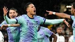 VAR khiến Arsenal mất chiến thắng trước Fulham