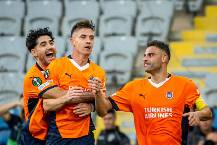 Nhận định, soi k&egrave;o Gazisehir Gaziantep vs Kasimpasa, 00h00 ng&agrave;y 10/2: Mất kiểm so&aacute;t