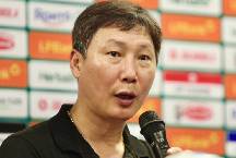 HLV Kim Sang Sik: &lsquo;U23 Việt Nam cần cải thiện ở SEA Games&rsquo;