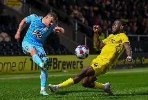 Nhận định, soi k&egrave;o Burton Albion vs Cambridge Utd, 2h00 ng&agrave;y 10/10