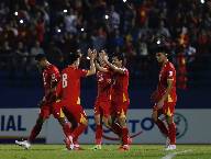 Tuyển Việt Nam thắng 10 người của Nepal