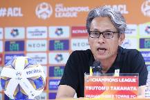 HLV đội Vũ H&aacute;n: 'Cỏ s&acirc;n Mỹ Đ&igrave;nh mềm qu&aacute;'