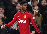 Rashford nhận thẻ đỏ, UEFA giải th&iacute;ch g&acirc;y phẫn nộ