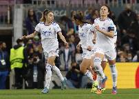 Nhận định, soi k&egrave;o Nữ Real Madrid vs Nữ Wolfsburg, 3h00 ng&agrave;y 10/12: Vượt mặt đối thủ