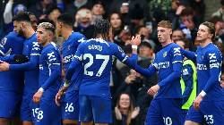 Ti&ecirc;u cả tỷ bảng vẫn đ&aacute; kh&ocirc;ng ra g&igrave;, 'kẻ cầm đầu' ở Chelsea sắp bay m&agrave;u?