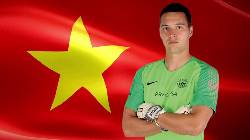 Filip Nguyễn l&agrave;m thủ tục xin nhập quốc tịch Việt Nam