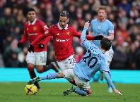 Soi k&egrave;o hiệp 1 MU vs Man City, 21h00 ng&agrave;y 10/8