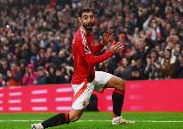 Bruno Fernandes lập c&uacute; đ&uacute;p, MU đại thắng ng&agrave;y chia tay Van Nistelrooy
