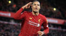 Bản tin s&aacute;ng ng&agrave;y 11/1: Van Dijk b&igrave;nh phục thần tốc