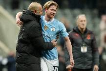 Pep Guardiola đ&aacute;p trả tin đồn De Bruyne kh&ocirc;ng đủ sức chơi 90 ph&uacute;t