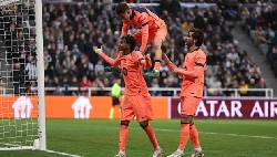 Kết quả c&uacute;p C1 ch&acirc;u &Acirc;u đ&ecirc;m qua: Barcelona may mắn tho&aacute;t thua