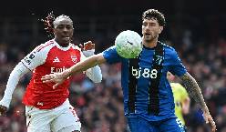 Arsenal vấp ng&atilde;, Man City thắp lại hy vọng v&ocirc; địch Ngoại hạng Anh