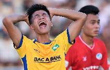 Phan Văn Đức b&aacute;o tin vui cho người h&acirc;m mộ SLNA