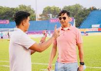 Theo ch&acirc;n L&ecirc; Huỳnh Đức, thầy ruột của Đức Chinh rời SHB Đ&agrave; Nẵng