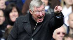 Sir Alex chỉ ra 'g&atilde; chủ tịch' khiến &ocirc;ng ức chế nhất trong sự nghiệp