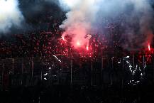 Barcelona đối diện &aacute;n phạt của UEFA