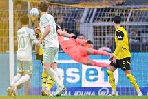Si&ecirc;u m&aacute;y t&iacute;nh dự đo&aacute;n Dortmund vs Bremen, 2h30 ng&agrave;y 14/1