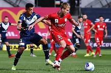 Ph&acirc;n t&iacute;ch k&egrave;o hiệp 1 Adelaide vs Melbourne Victory, 15h45 ng&agrave;y 14/1