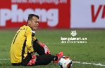 Tấn Trường bắt như đ&ugrave;a ở AFC Cup, HLV B&igrave;nh Dương n&oacute;i g&igrave;?