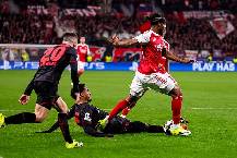 Arsenal mất vị tr&iacute; ứng vi&ecirc;n số 1 v&ocirc; địch c&uacute;p C1 ch&acirc;u &Acirc;u