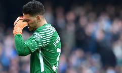 Ederson coi như gi&agrave;nh giải Găng tay v&agrave;ng Ngoại hạng Anh 20/21