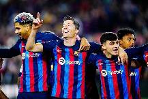 Barca c&agrave;i điều khoản 't&agrave;n nhẫn, chống lại' trụ cột CLB
