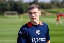 T&acirc;n binh Manuel Ugarte sẵn s&agrave;ng ra mắt MU