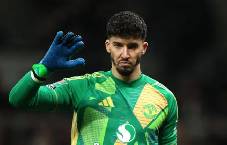 HLV Amoirm x&aacute;c nhận Altay Bayindir bắt ch&iacute;nh ở trận gặp Man City