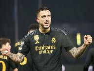 Si&ecirc;u dự bị của Real ph&aacute; vỡ kỷ lục của huyền thoại Figo