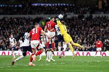 Si&ecirc;u m&aacute;y t&iacute;nh dự đo&aacute;n Nottingham vs Tottenham, 21h00 ng&agrave;y 14/12