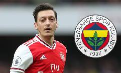 Mesut Oezil từ chối &lsquo;n&uacute;i tiền&rsquo; để rời Arsenal ngay trong th&aacute;ng 1/2021