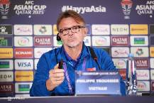 HLV Troussier: &ldquo;Đội tuyển Việt Nam c&oacute; thể gi&agrave;nh v&eacute; đi tiếp&rdquo;