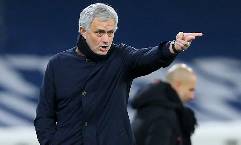 Klopp v&agrave; Mourinho c&aacute;n mốc tệ hại sau v&ograve;ng 24 Ngoại hạng Anh