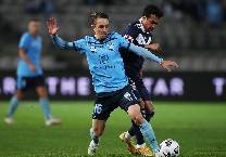 Soi k&egrave;o phạt g&oacute;c Wellington Phoenix vs Central Coast Mariners, 9h ng&agrave;y 16/10