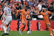 Si&ecirc;u m&aacute;y t&iacute;nh dự đo&aacute;n Ba Lan vs H&agrave; Lan, 02h45 ng&agrave;y 15/11