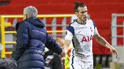 Mourinho &ugrave; hết cả tai v&igrave; Gareth Bale 