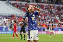 Nh&igrave;n ĐT Việt Nam thi đấu, Takefusa Kubo muốn 'cắp s&aacute;ch theo học'