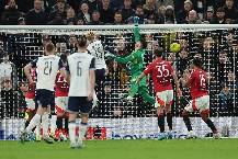 Soi k&egrave;o phạt g&oacute;c Tottenham vs MU, 23h30 ng&agrave;y 16/2