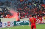 VFF lại gặp họa lớn do CĐV đốt ph&aacute;o s&aacute;ng tại v&ograve;ng loại U23 ch&acirc;u &Aacute;